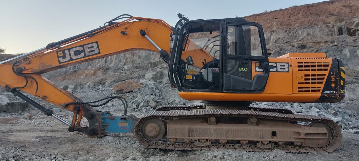 JCB 215LC Excavator